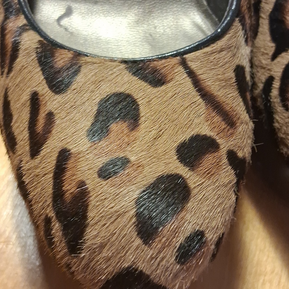 Stuart Weitzman Cheetah Heels Size 6 - Picture 3 of 15